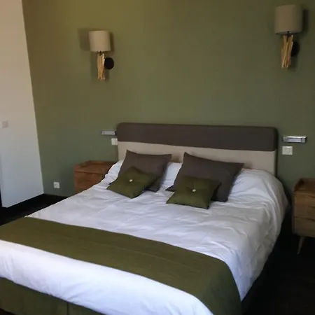 Domaine De L'esperon 3*