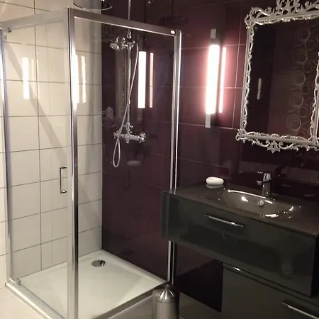 Domaine De L'esperon 3*