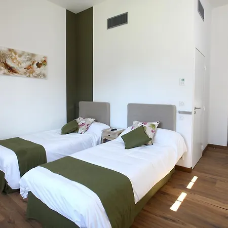 Domaine De L'esperon Hotel