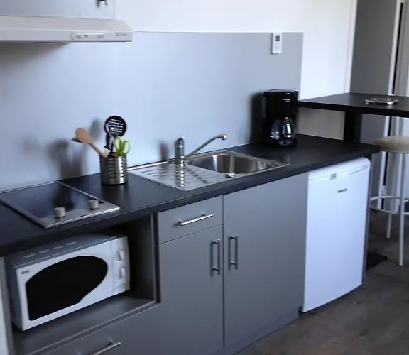 Domaine De L'esperon Hotel